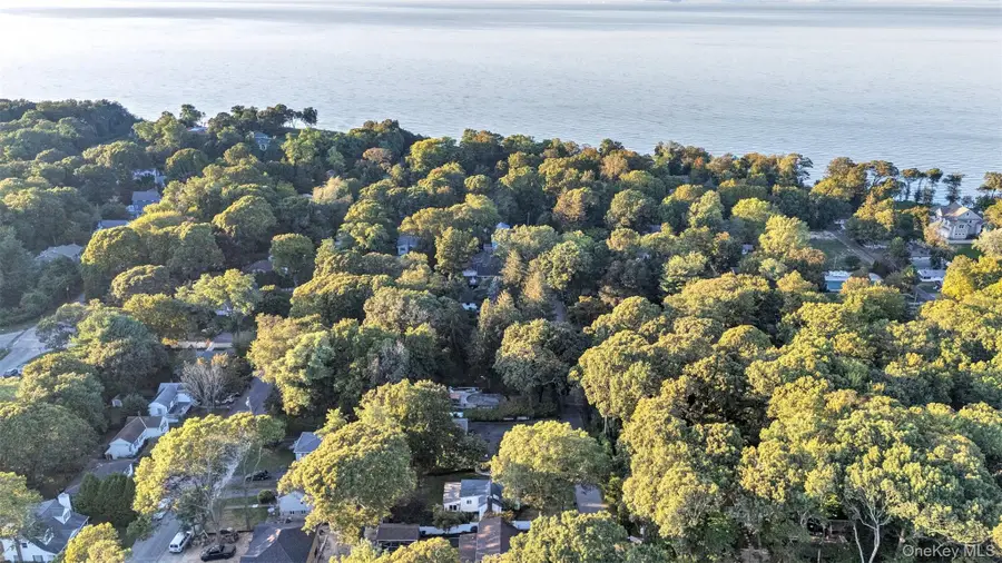 81 Beach Road, Wading River, NY 11792 - Image #3