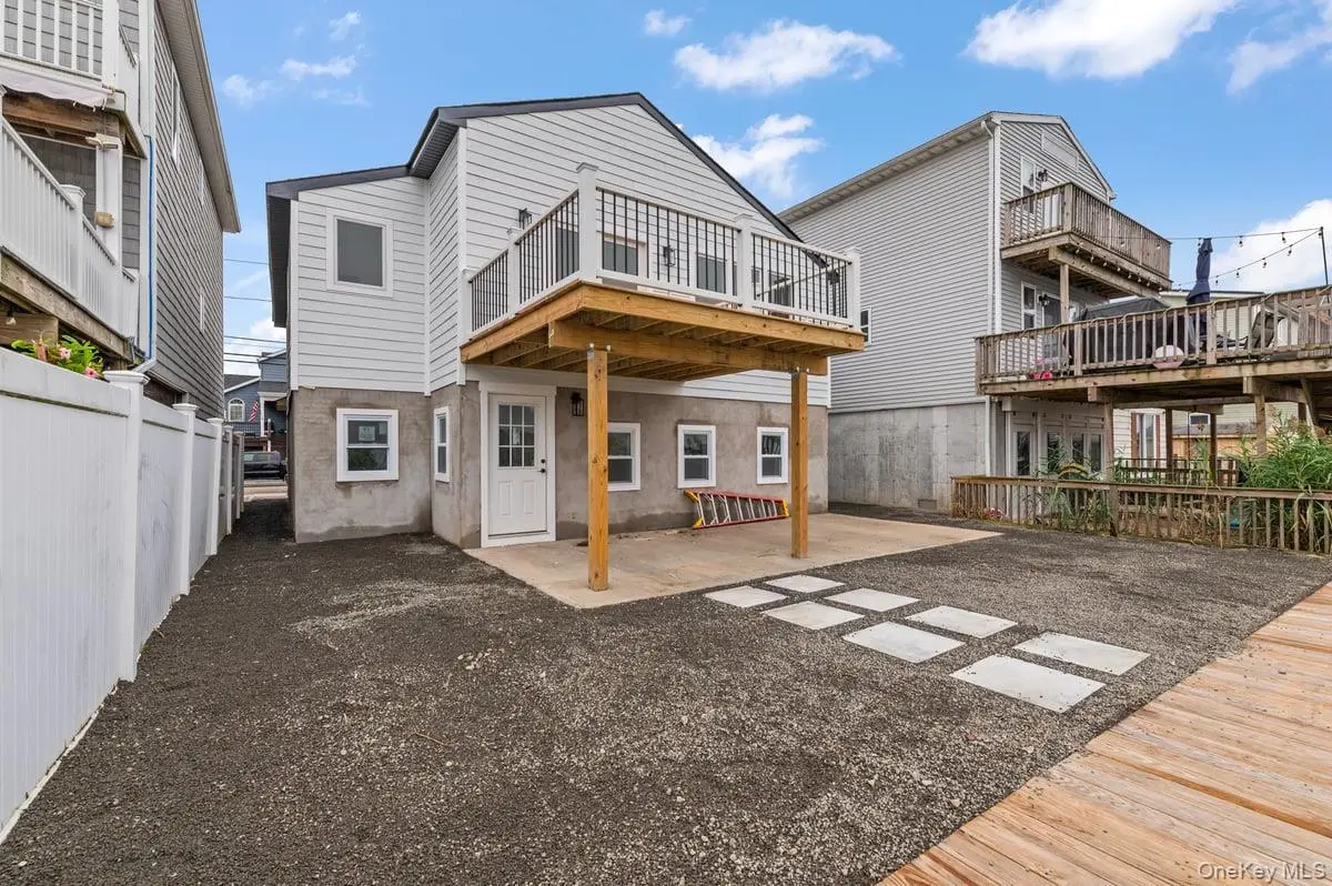 873 S 7th Street, Lindenhurst, NY 11757 - Image #1