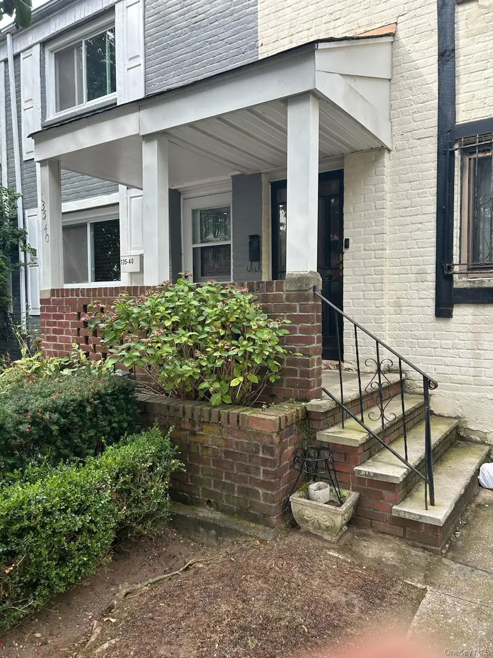 13538 223rd Street, Laurelton, NY 11413 - Image #1