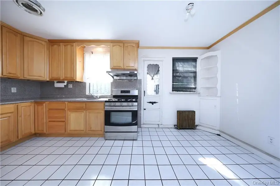 2132 E 16th Street, Brooklyn, NY 11229 - Image #3