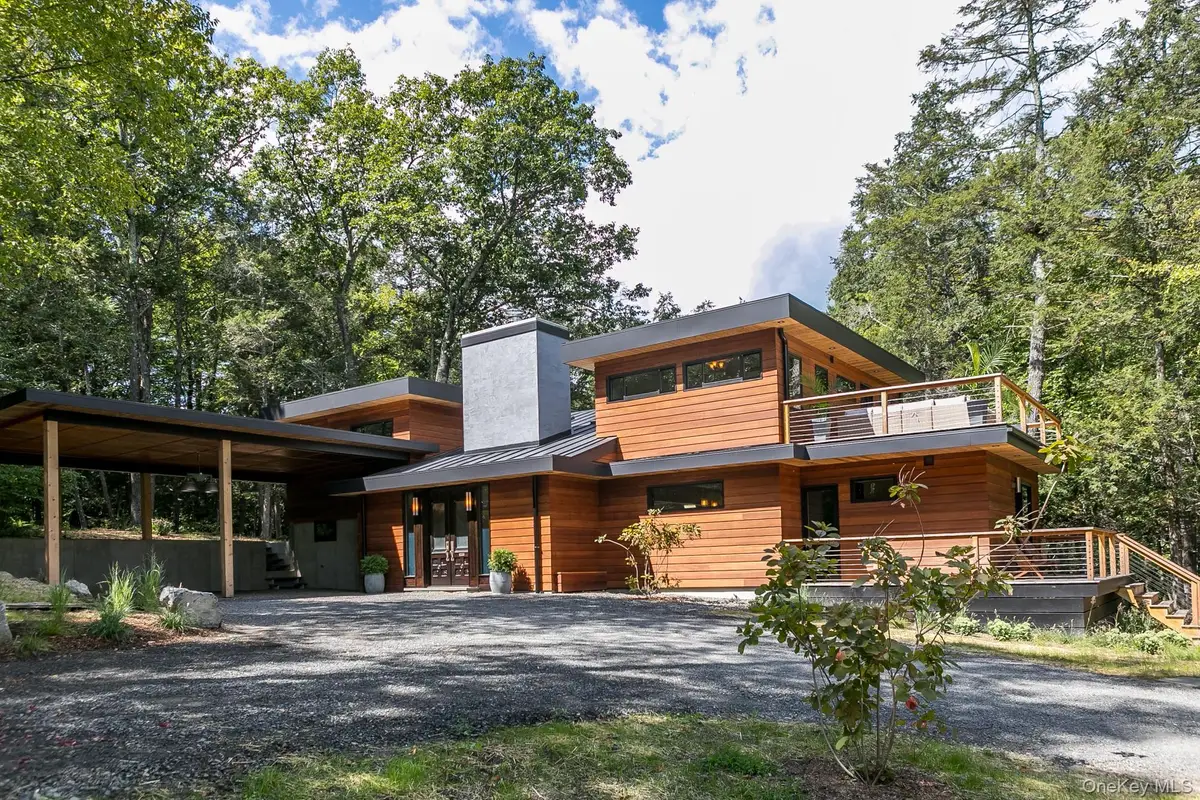 35 Fern Hollow Road, Stone Ridge, NY 12484 - Image #1