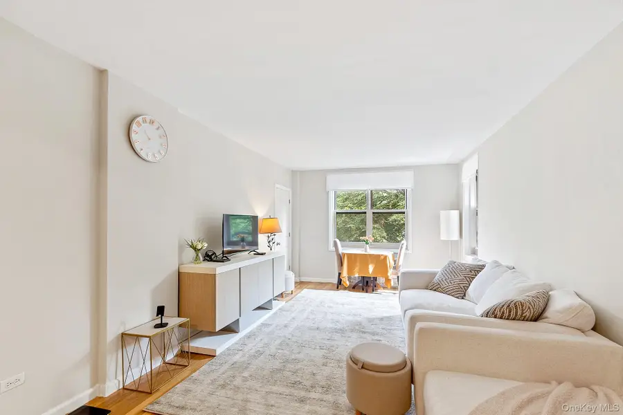 629 Kappock Street #6J, Bronx, NY 10463 - Image #2