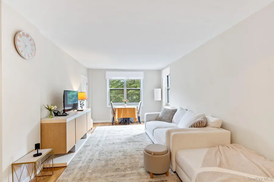 629 Kappock Street #6J, Bronx, NY 10463 - Image #3