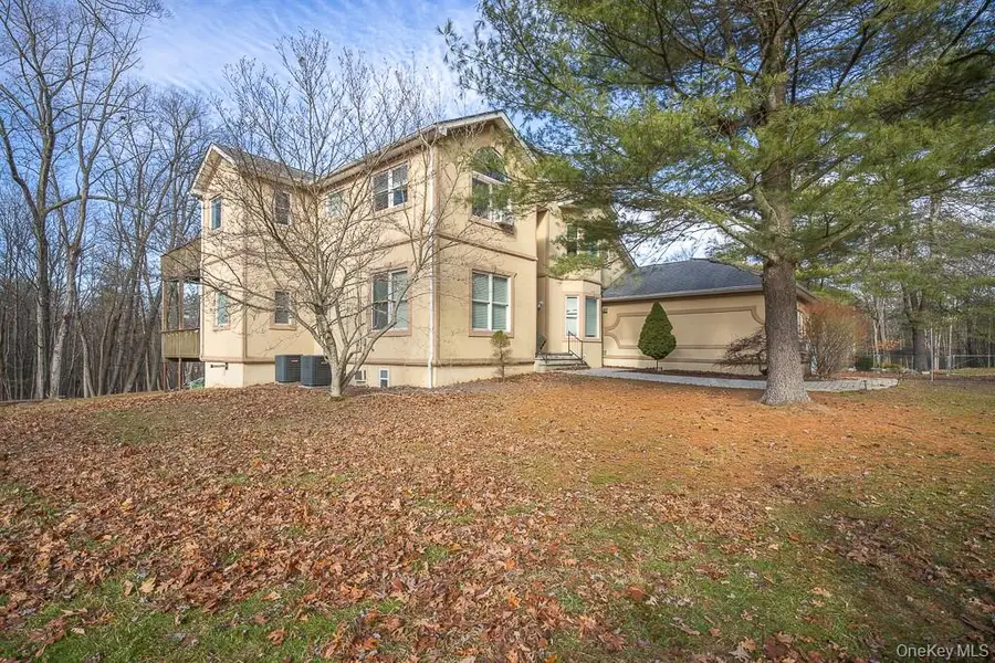 85 York Road S, Bloomingburg, NY 12721 - Image #2
