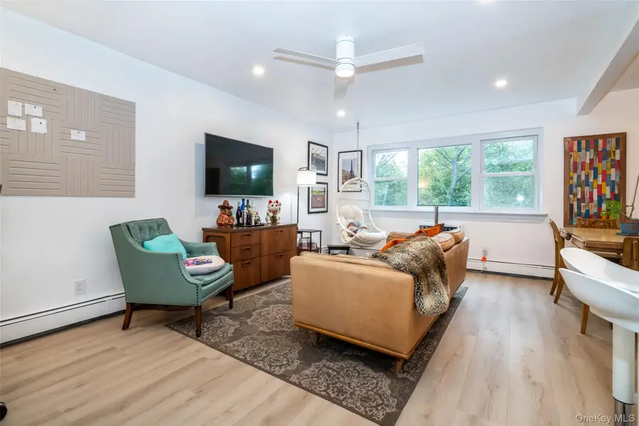 673 Pelham Road #E14, New Rochelle, NY 10805 - Image #2