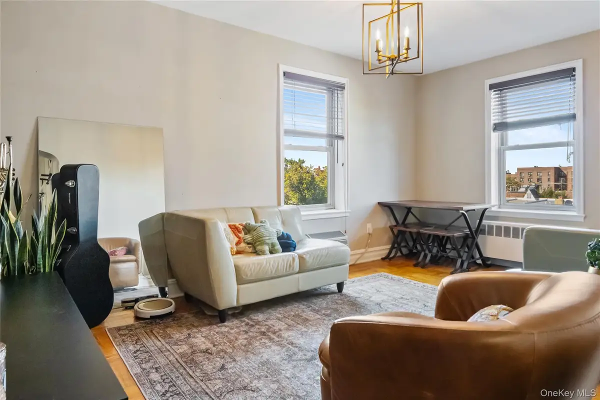 4805 42nd Street #5G, Sunnyside, NY 11104 - Image #1