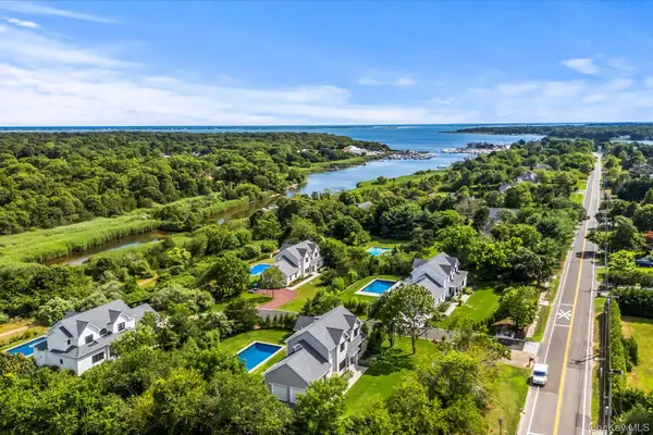 6 S Bay Avenue, Eastport, NY 11941