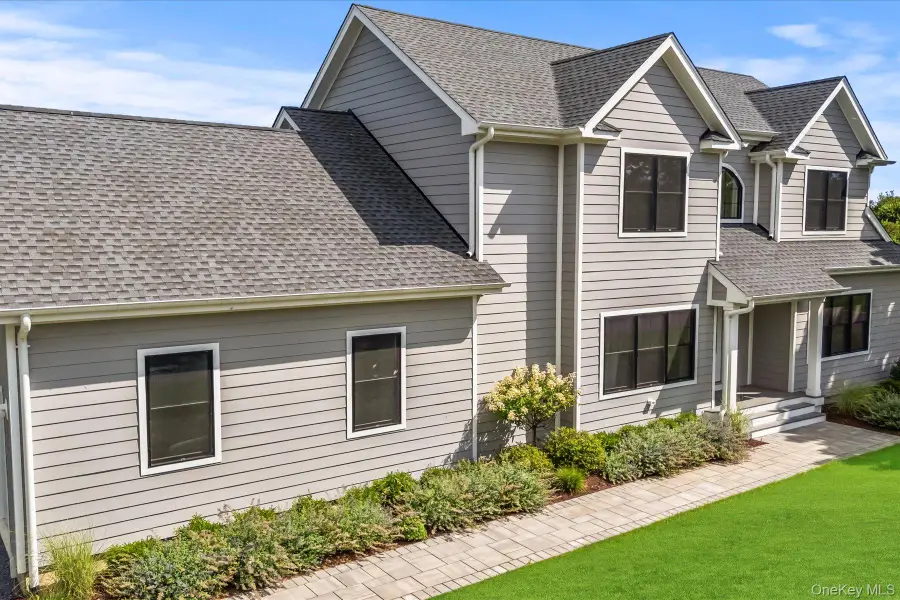 6 S Bay Avenue, Eastport, NY 11941 - Image #3