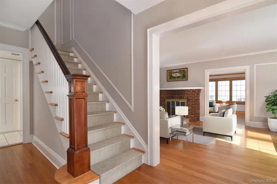 89 Park Drive, Pelham, NY 10803 - Image #3