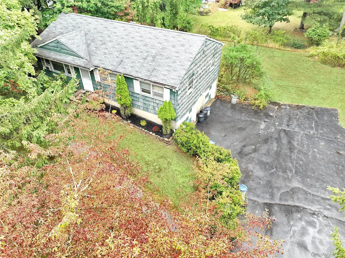 17 Midway Road, Chestnut Ridge, NY 10977 - #1