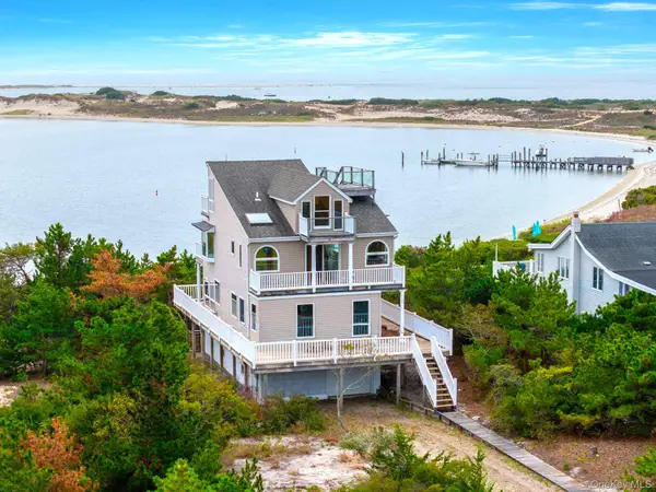 240A Oak Beach Road, Babylon, NY 11702