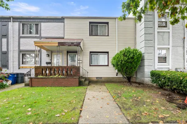 13512 223rd Street, Laurelton, NY 11413