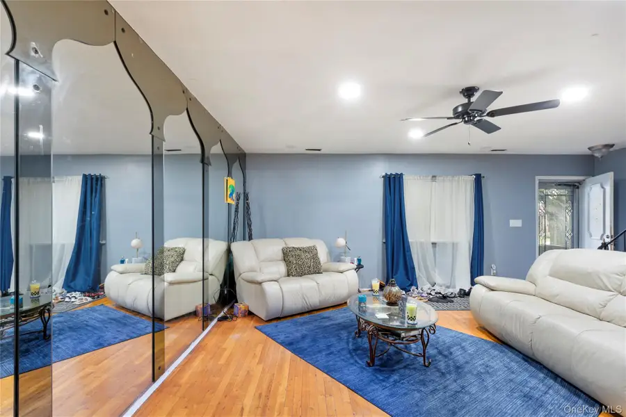 13512 223rd Street, Laurelton, NY 11413 - Image #3