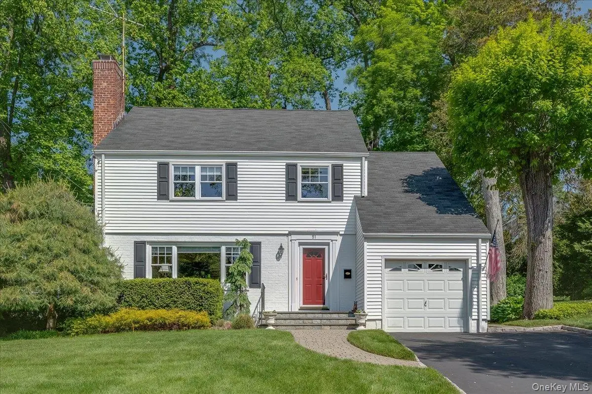 51 Plymouth Drive, Scarsdale, NY 10583 - Image #1