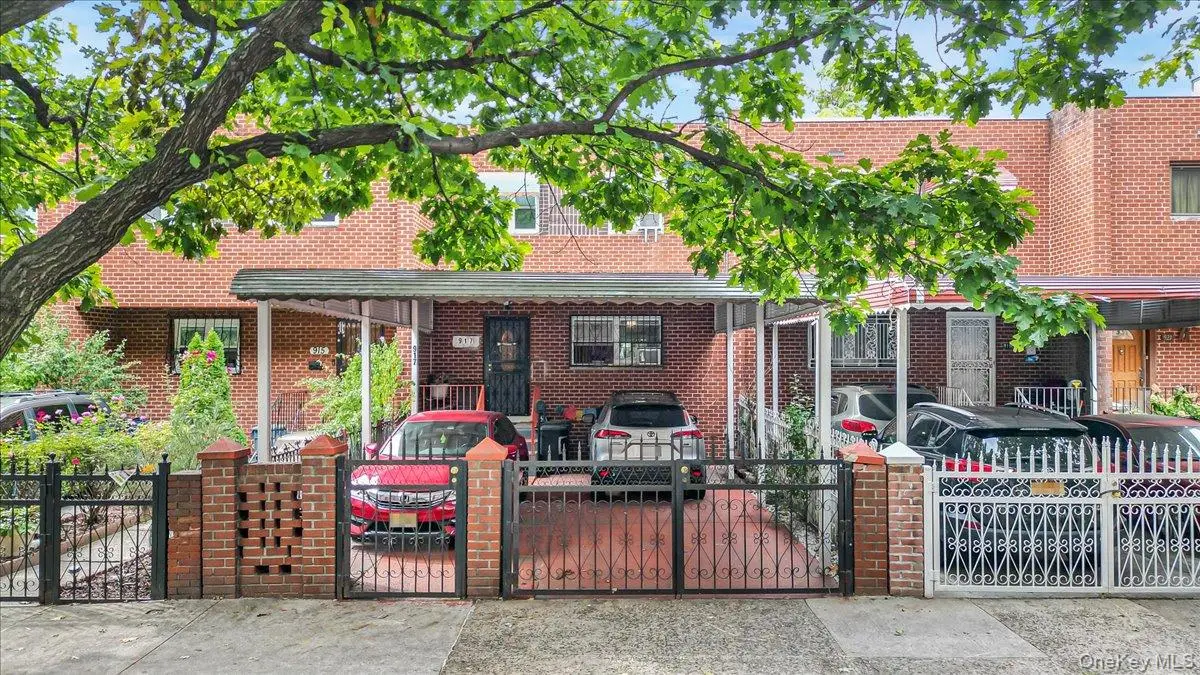 917 Fox Street, Bronx, NY 10459 - Image #1