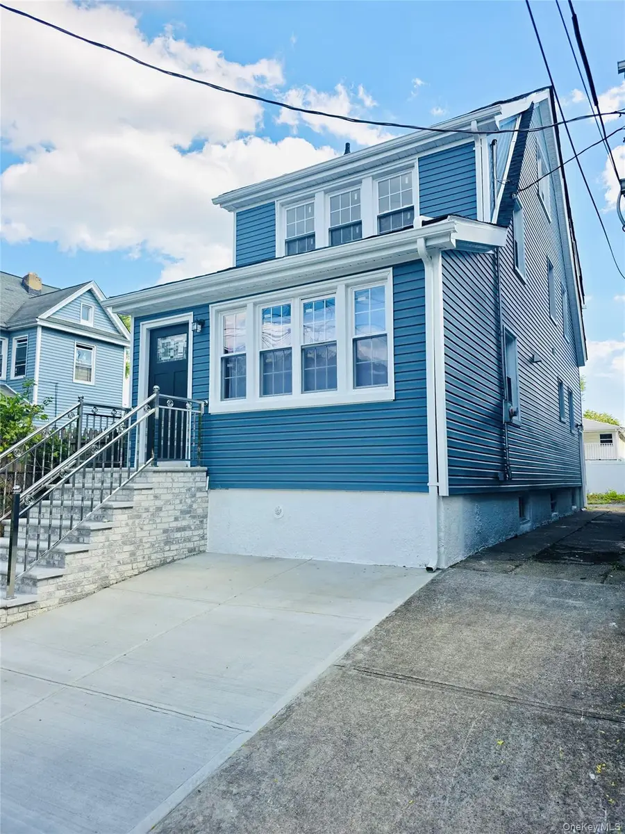 16310 Mathias Avenue, Jamaica, NY 11433 - Image #3