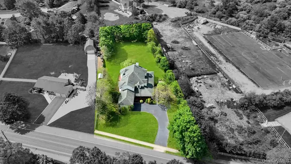 506 Moriches Middle Island Road, Manorville, NY 11949