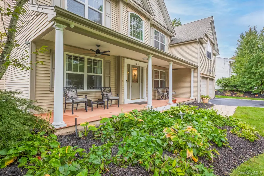 126 Roosevelt Boulevard, Hauppauge, NY 11788 - Image #3