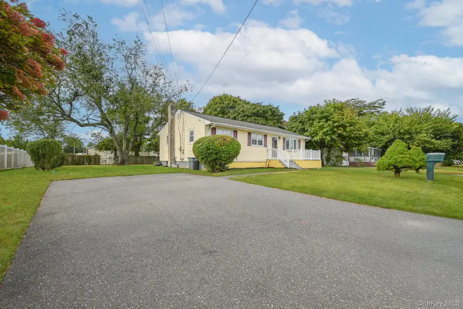 52 Cedar Road, Amityville, NY 11701 - Image #2