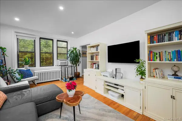 11 Alden Road #2N, Larchmont, NY 10538