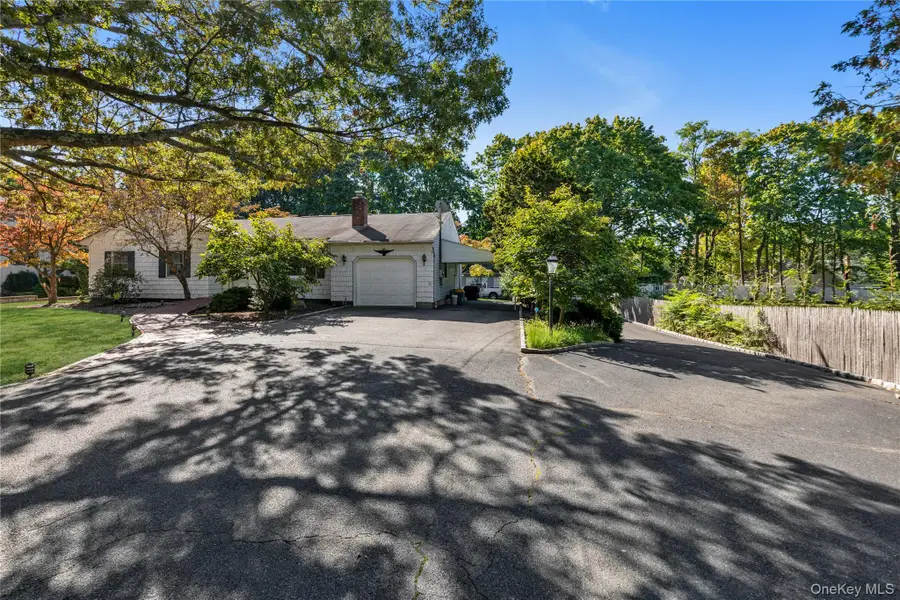 1462 Motor Parkway, Islandia, NY 11749 - Image #2