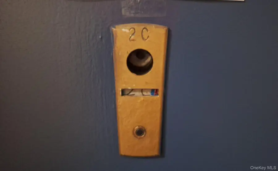 636 N Terrace Avenue #2C, Mount Vernon, NY 10552 - Image #2