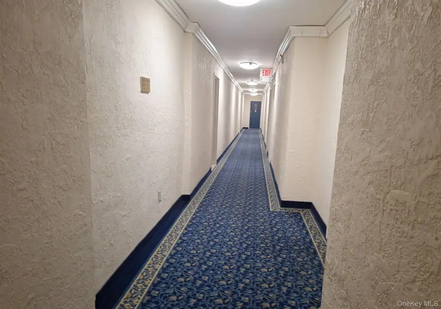 636 N Terrace Avenue #2C, Mount Vernon, NY 10552 - Image #3