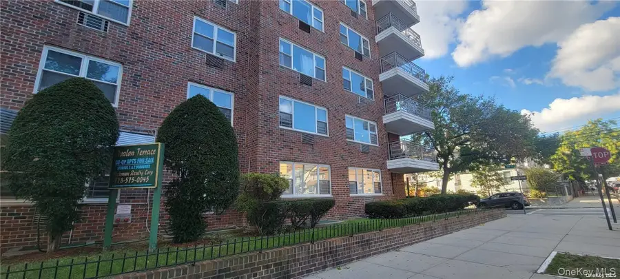 89-00 170 Street #11N, Jamaica, NY 11432 - Image #2