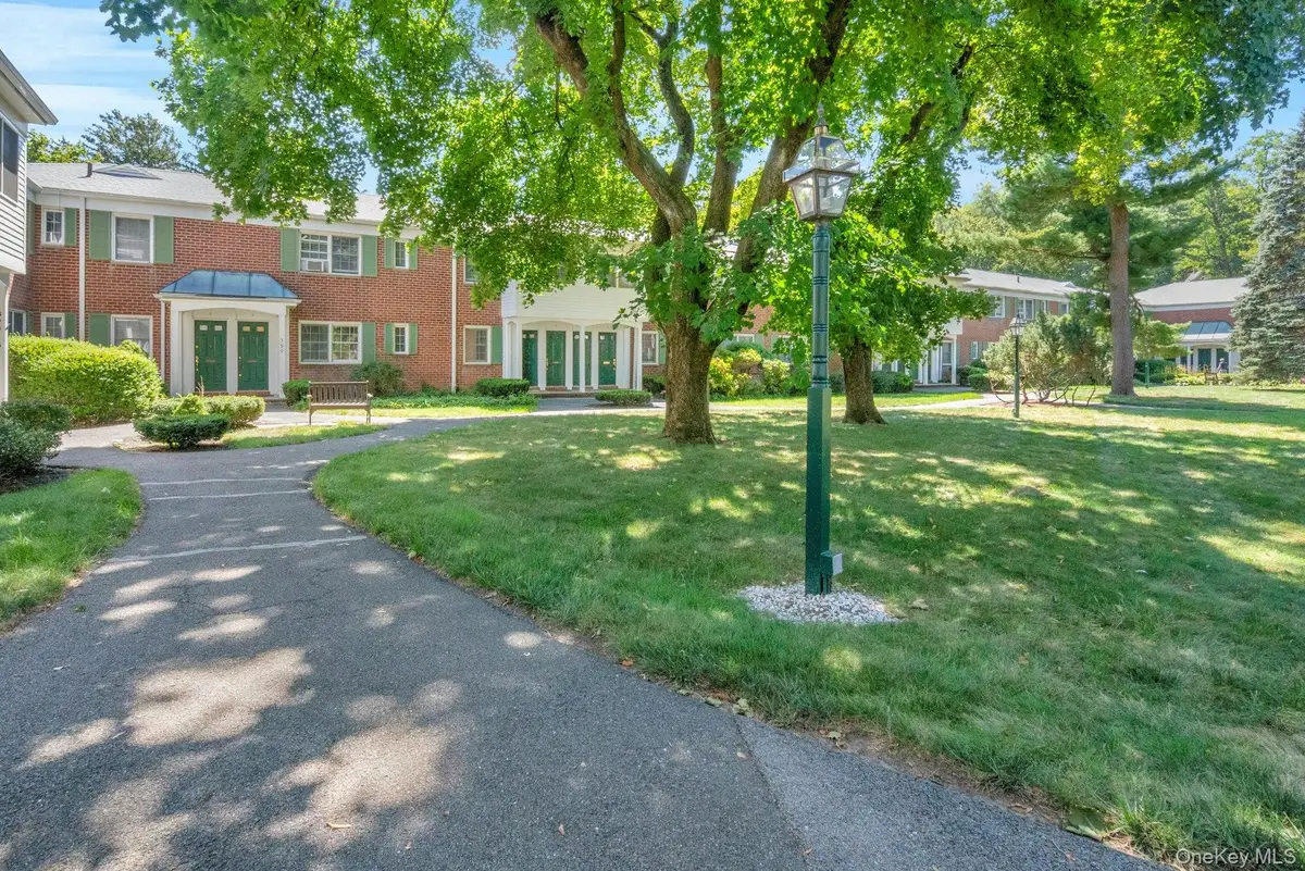 590 Bedford Road #7, Pleasantville, NY 10570 - Image #1