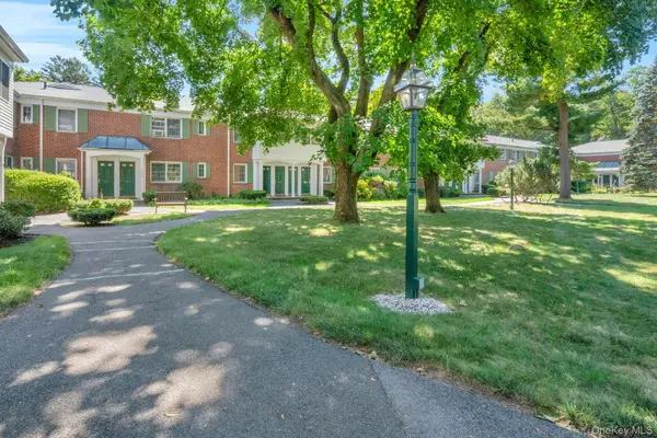 590 Bedford Road #7, Pleasantville, NY 10570