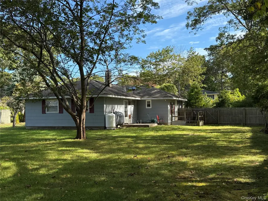 135 Forrest Avenue, Shirley, NY 11967 - Image #3