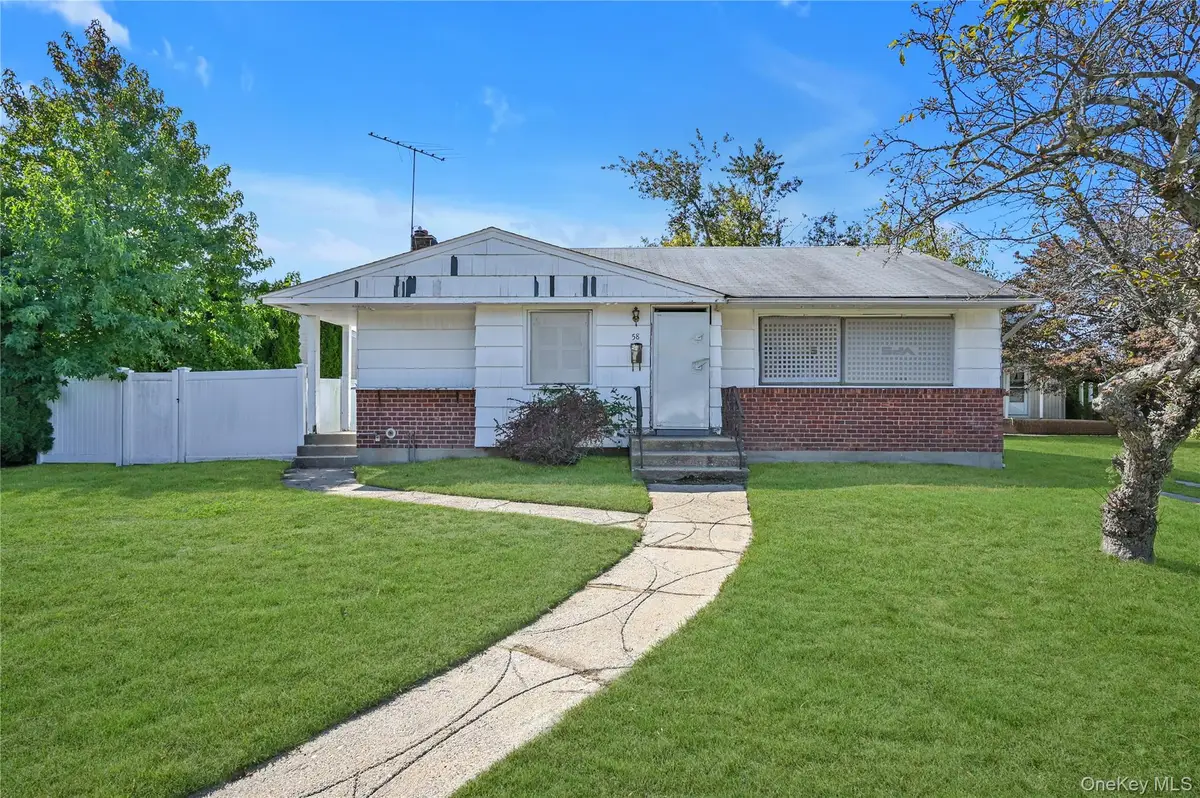 58 Amherst Lane, Hicksville, NY 11801 - Image #1