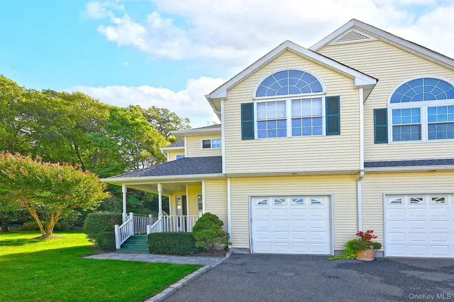 11 Spring Court, Huntington, NY 11743 - Image #2