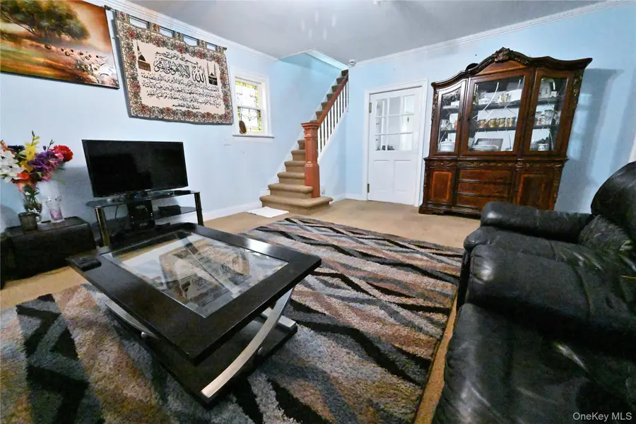 40-29 81 Street, Elmhurst, NY 11373 - Image #2