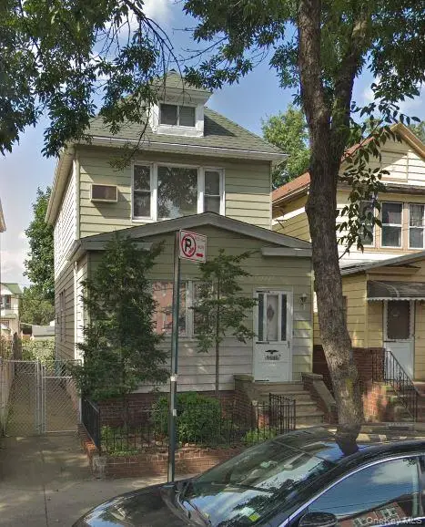 94-11 32 Avenue, East Elmhurst, NY 11369