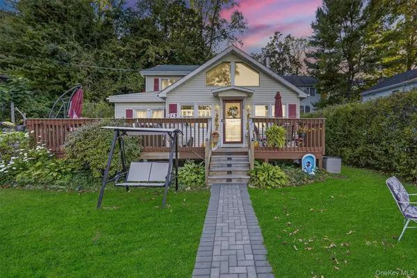 97 W Lakeshore Drive, Carmel, NY 10512