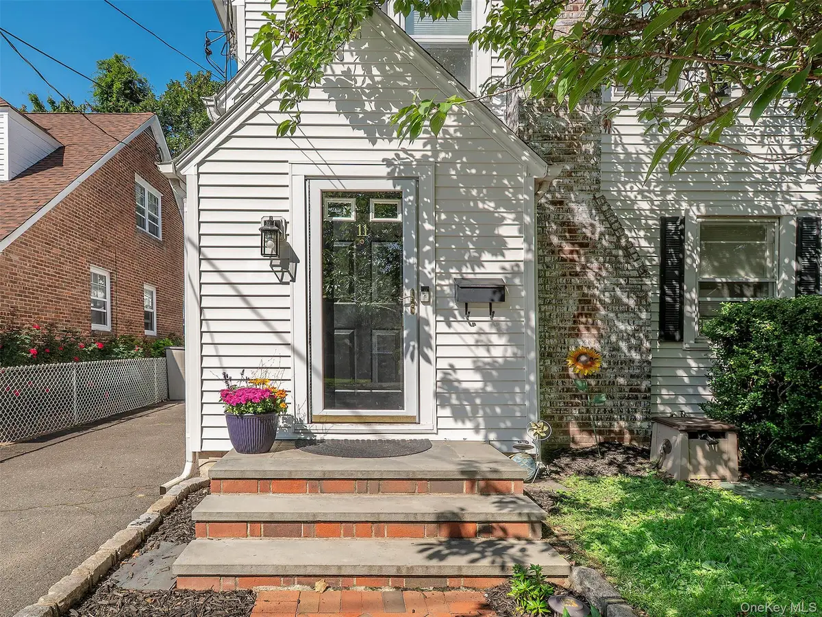 11 Park Avenue, Port Washington, NY 11050 - Image #1