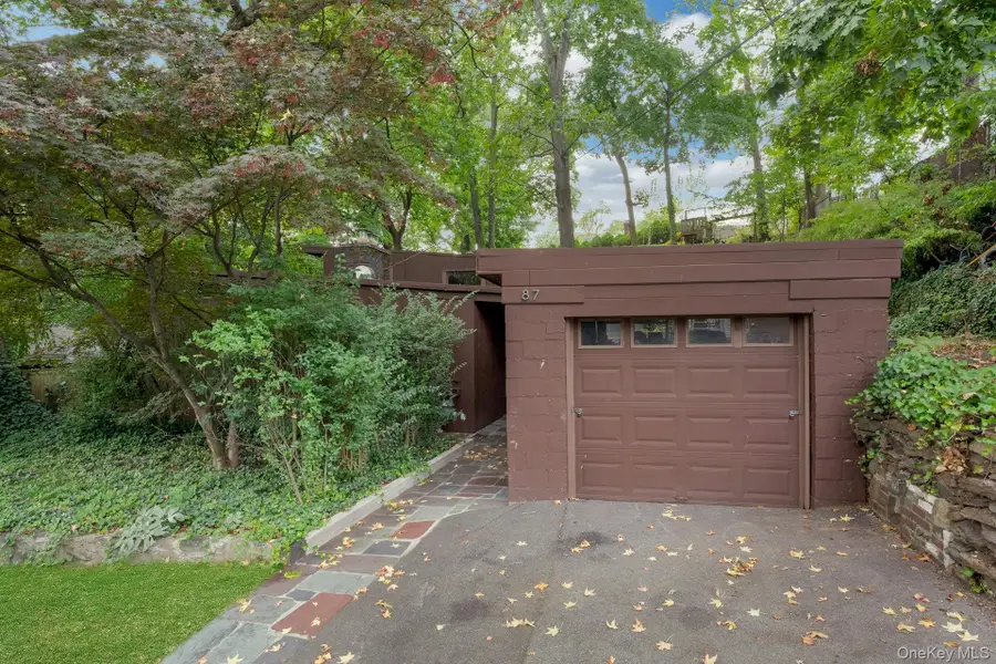 85 aka 87 Lefferts Road, Yonkers, NY 10705 - Image #2