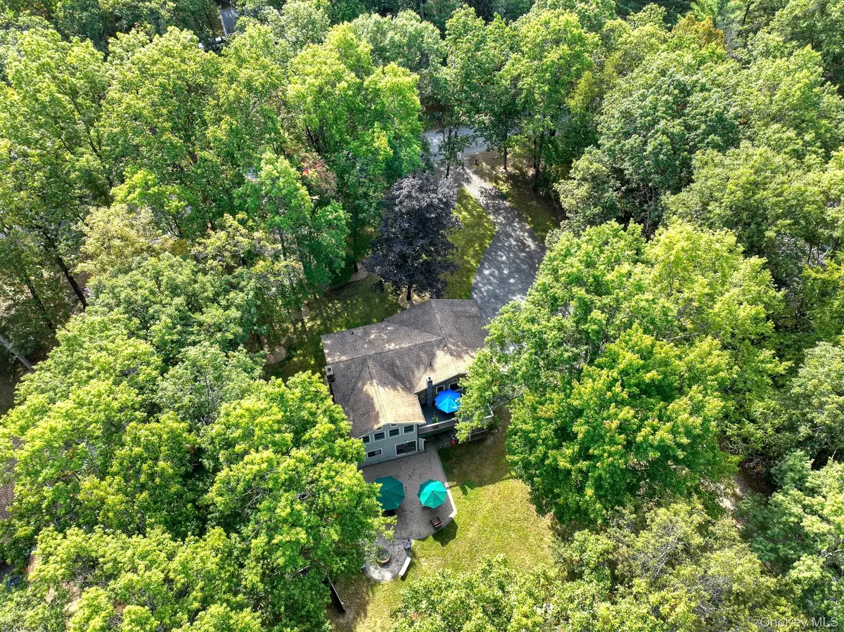 31 Queen Anne Lane, Wappingers Falls, NY 12590 - Image #1