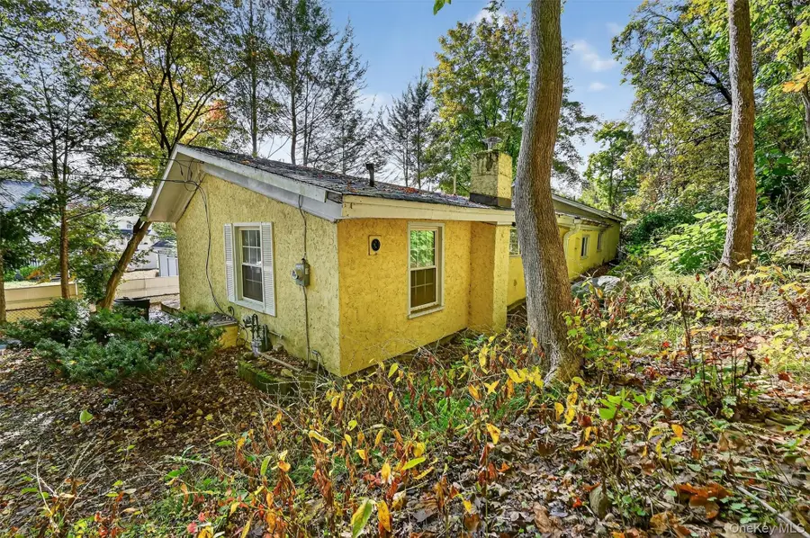 27 Richard Street, Sloatsburg, NY 10974 - Image #3