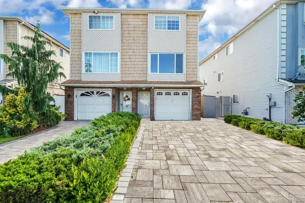 123 Amity Place, Staten Island, NY 10303