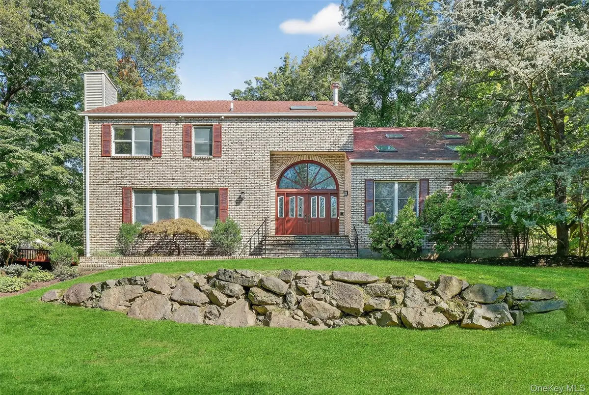 23 Chester Court, Cortlandt Manor, NY 10567 - Image #1