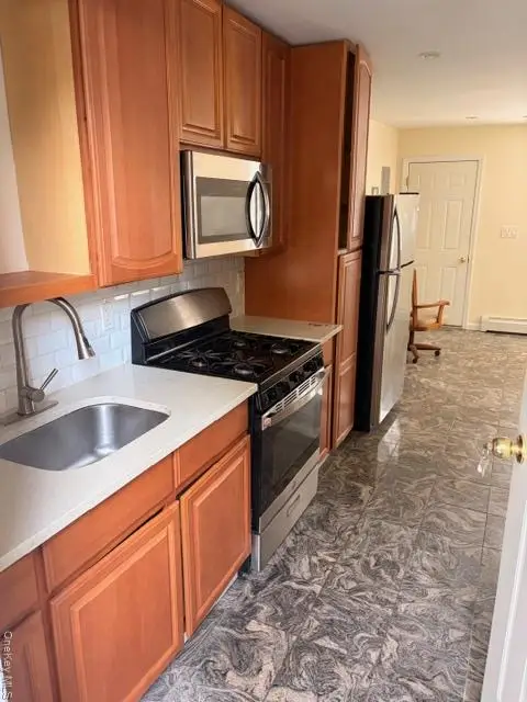 28 Hasbrouck Street, Newburgh, NY 12550 - Image #3