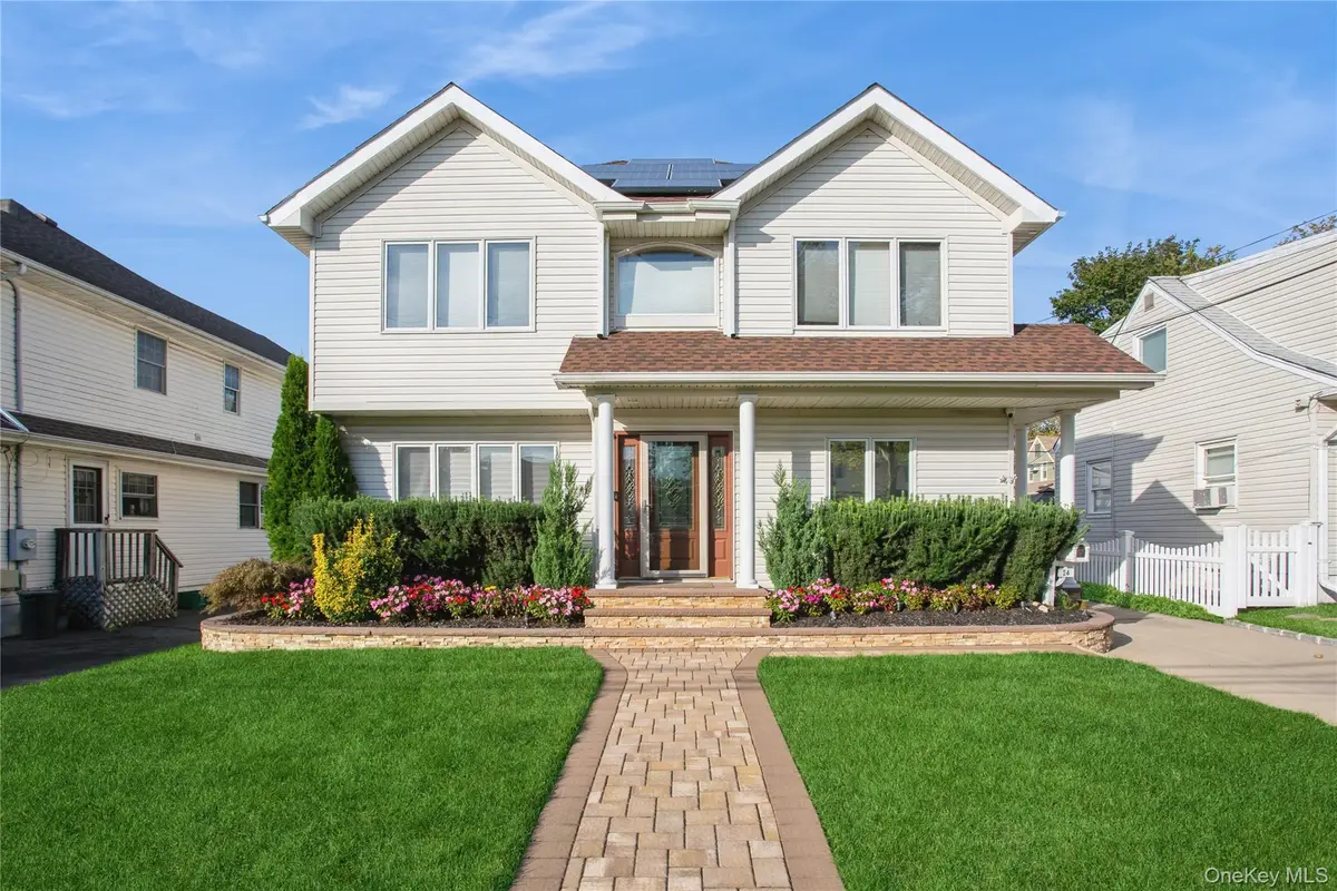 24 Yarmouth Road, East Rockaway, NY 11518 - Image #1