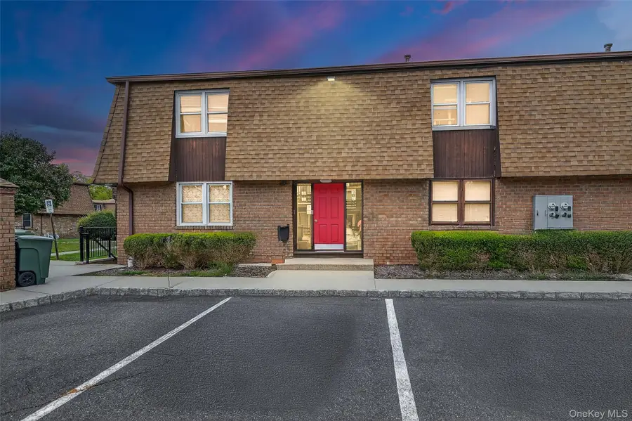 80 New Holland Village, Nanuet, NY 10954 - Image #2