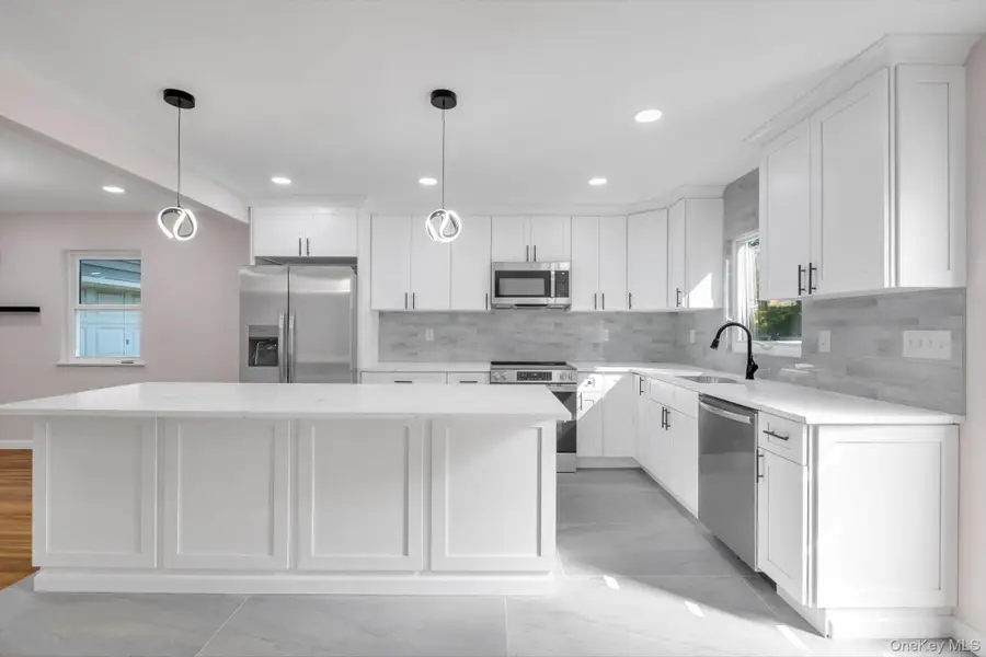 1594 Union Avenue, Hewlett, NY 11557 - Image #3