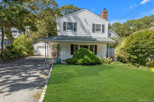 23 Birchwood Drive, Huntington Station, NY 11746