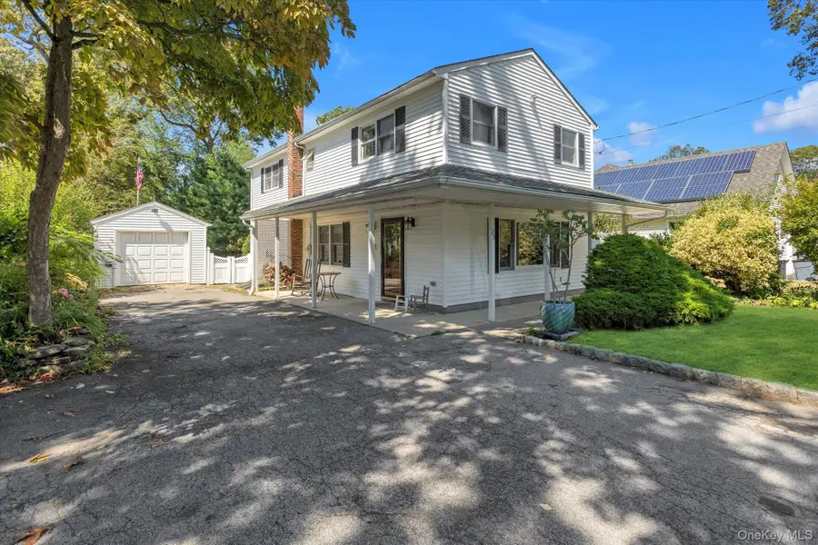 23 Birchwood Drive, Huntington Station, NY 11746 - Image #2