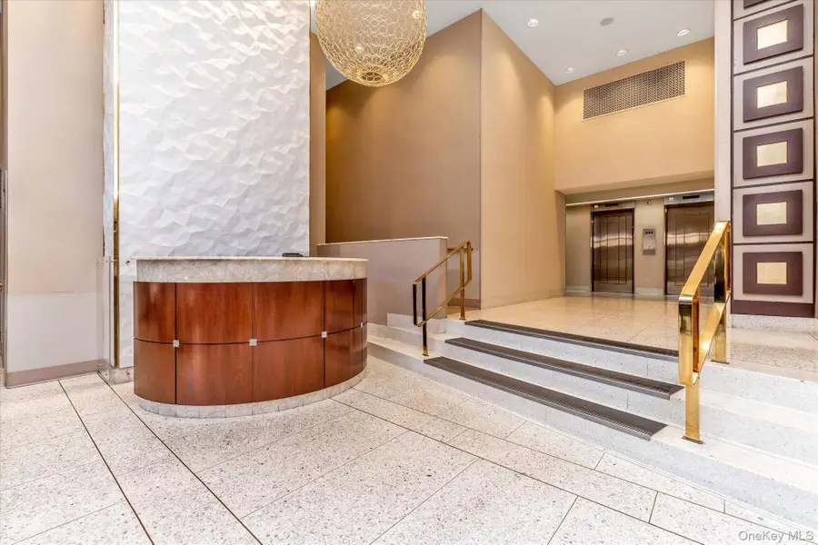 6636 Yellowstone Boulevard #21C, Forest Hills, NY 11375 - Image #2