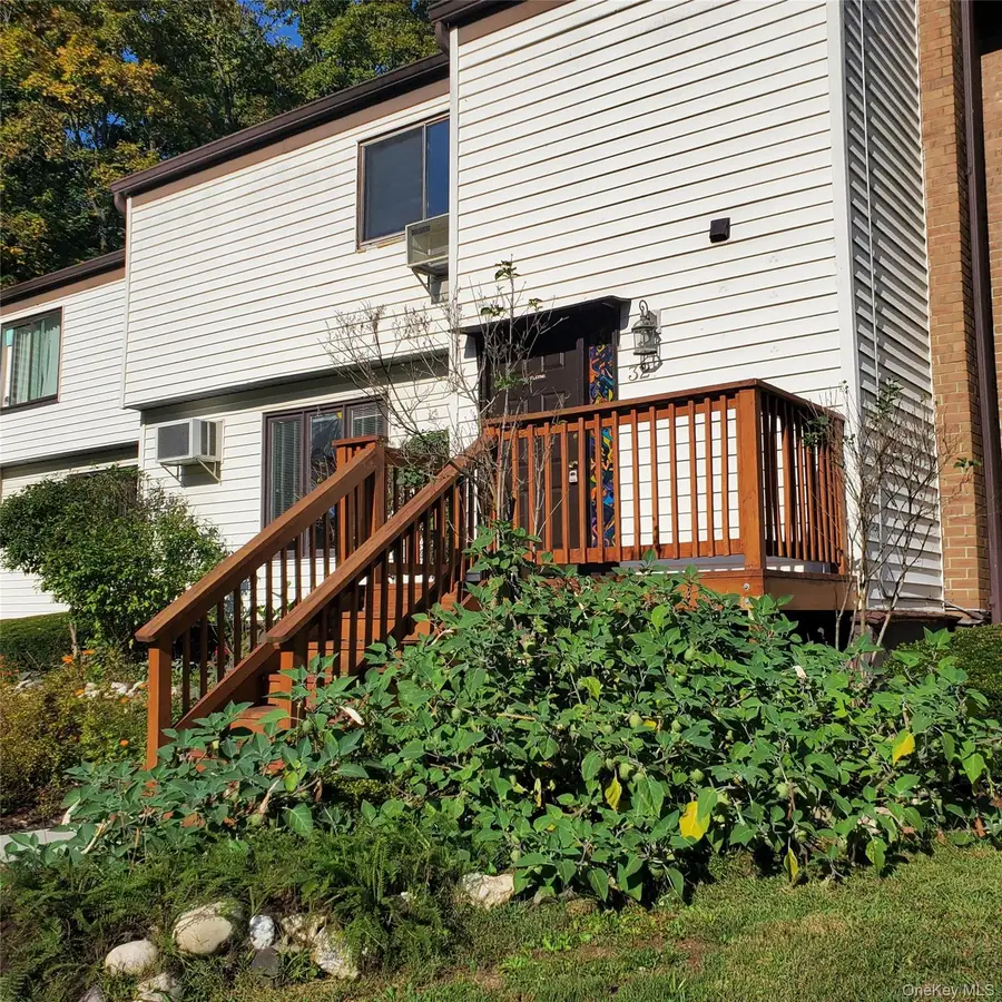 3 Hook Road #32, Poughkeepsie, NY 12601 - Image #3